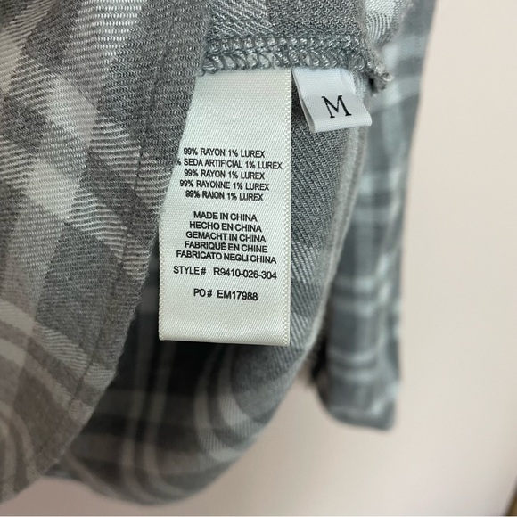 Anthropologie Cloth and Stone Gray and White Plaid Metallic Thread Blouse Size M - Picture 5 of 5